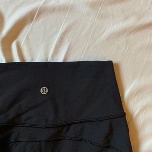 full length lulu lemon in movement leggings